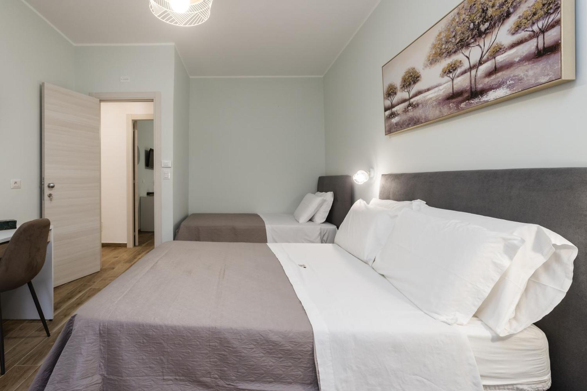 Sicily House Luxury Hotel Mazara del Vallo Bagian luar foto
